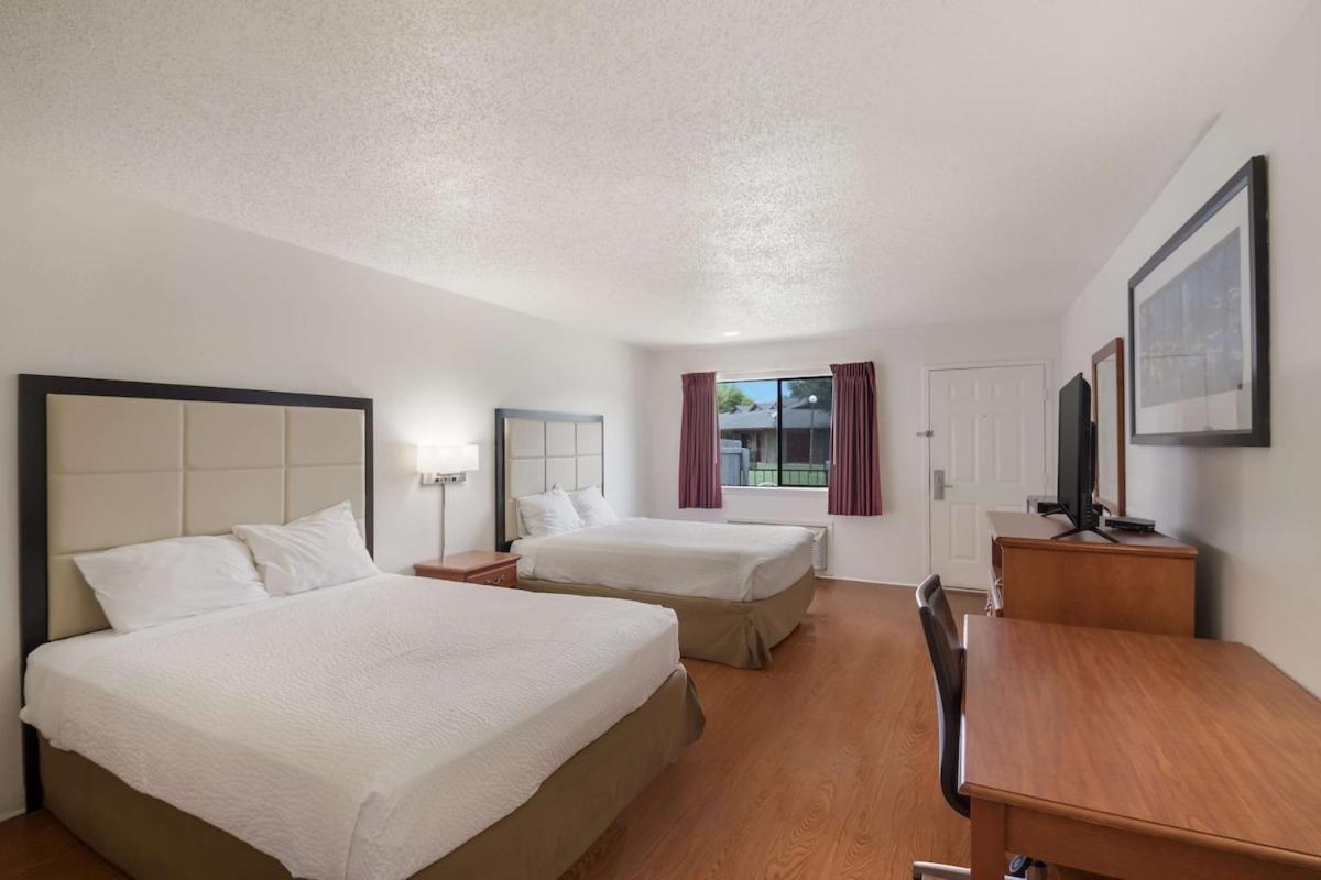 Americas Best Value Inn Lockhart Tx Bagian luar foto